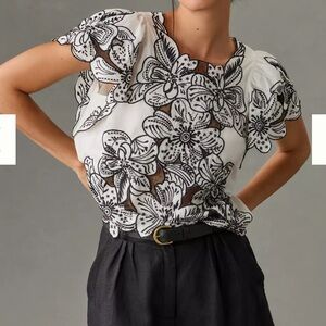 By Anthropologie Beautiful Embroidered Ruffle-Sleeve Blouse in Size XS